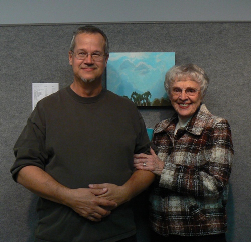 artist with delores mielke at Lincoln show 2010